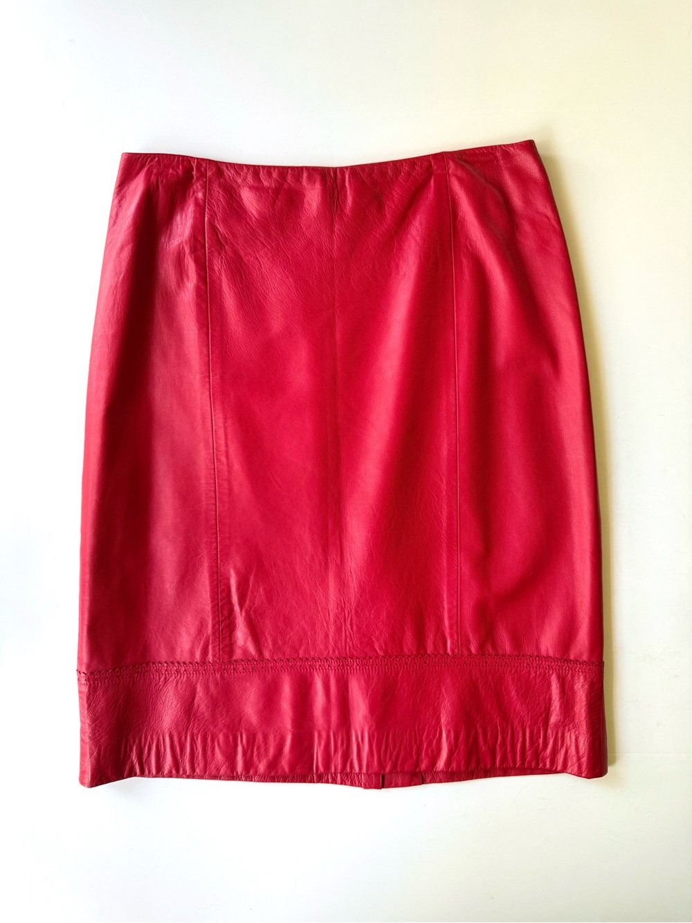 Vintage 1990s Dana Buchman Red Lambskin Leather Pencil Skirt Size 8